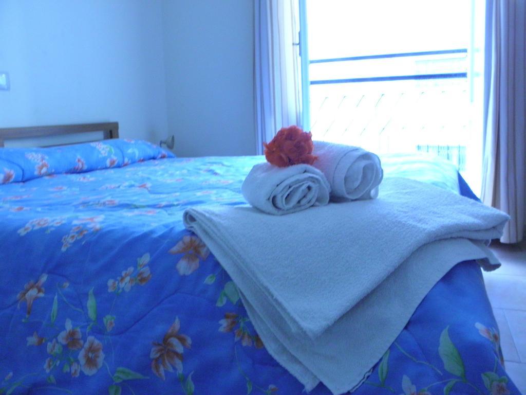 Albergo La Perla Cagliari Bagian luar foto